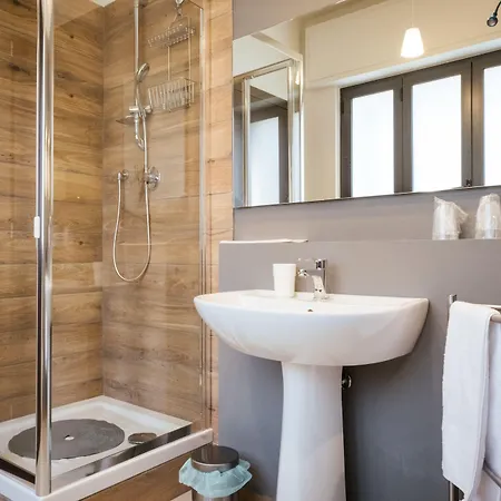 Alojamento de Acomodação e Pequeno-almoço Kaktus Bari