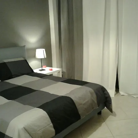 לינה וארוחת בוקר Kaktus